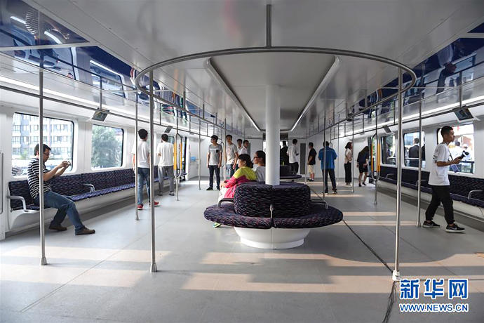 TEB Diğer Adıyla İçinden Araba Geçen Otobüs Trafik Sorununu Bitirecek!