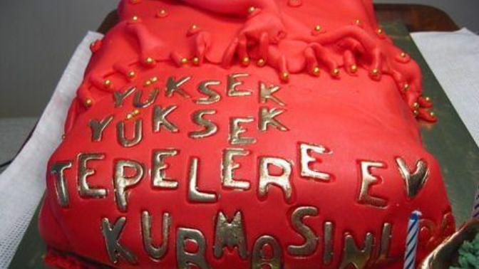 İnsan Olmaya Dair Bir Kaç Şey