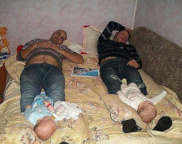 Babalar ve Baş Belası Tatlı Minikler 