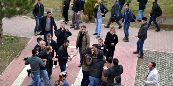 Üniversiteye Yeni Başlayan Kızlar İçin Hayat Kurtaran Tüyolar!