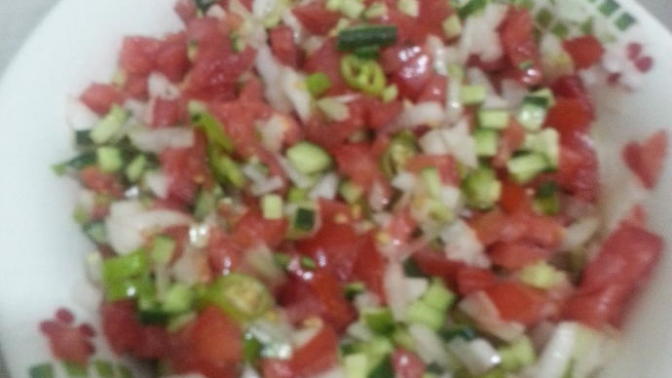 Kolay Kaşık Salatası