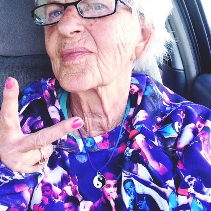 Sosyal Medyanın Yeni Fenomenlerinden Büyükanne: Baddie Winkle