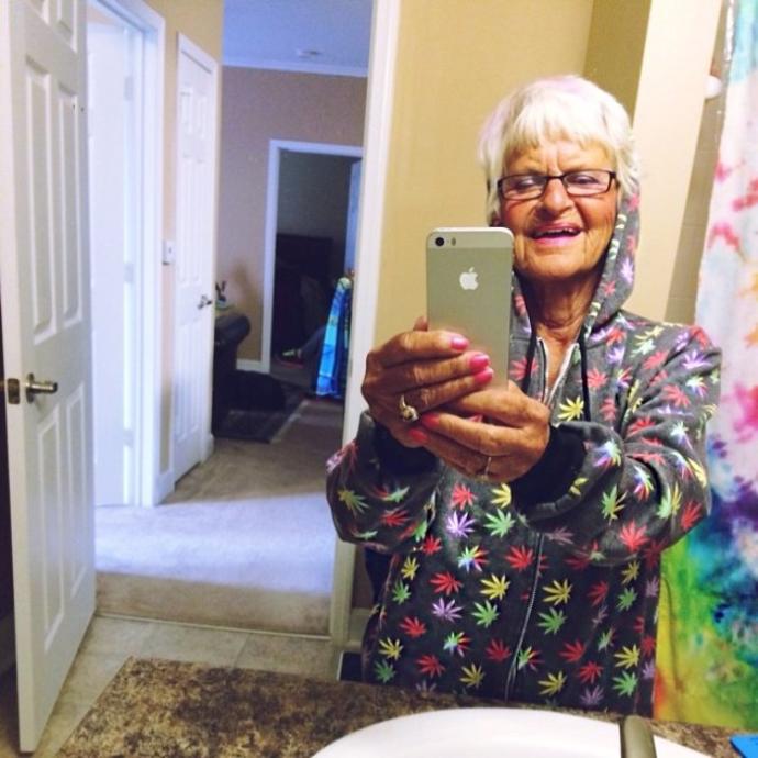 Sosyal Medyanın Yeni Fenomenlerinden Büyükanne: Baddie Winkle