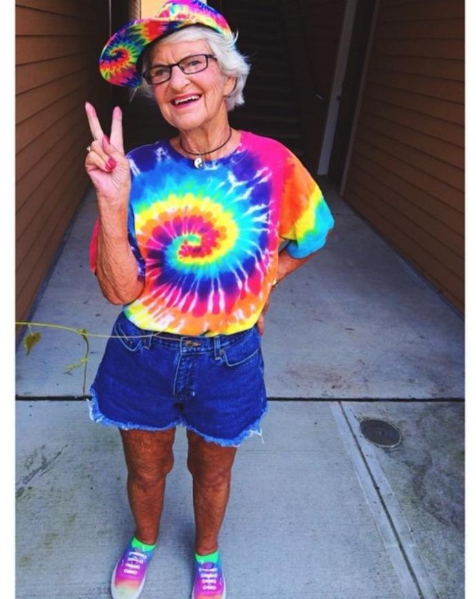 Sosyal Medyanın Yeni Fenomenlerinden Büyükanne: Baddie Winkle