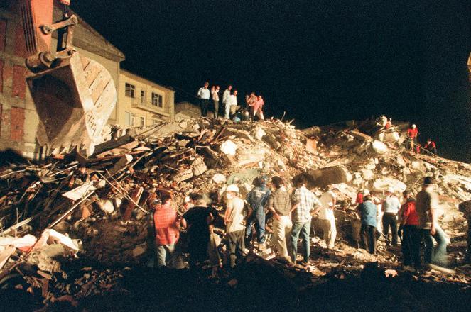17 yıl Önce Bugün 17 ağustos