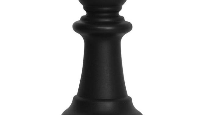 Kadınlar Satranç Taşlarına Benzer