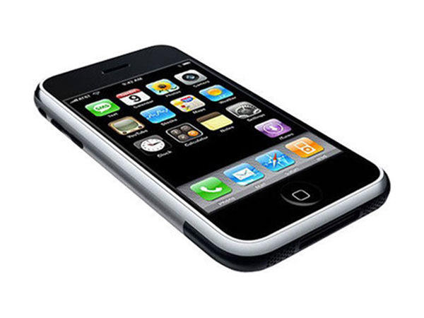 Bir iPhone Sevdası Değil, Apple Aşkı Bizimkisi