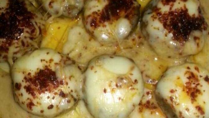 Erkekler de Pişirir! Kaşarlı Tereyağlı Mantar Tarifi