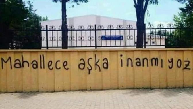 "Mahallece Aşka İnanmıyoruz!" Diyen İnsanların Çok İyi Bildiği Durumlar!