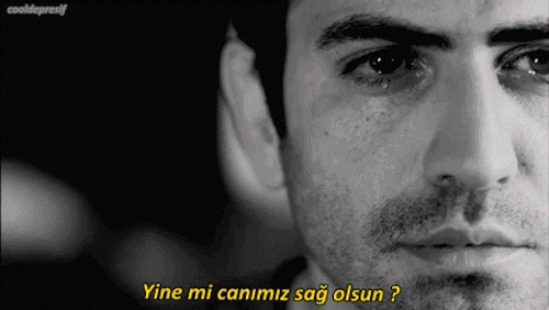 "Porselen Olsam Daha Az Kırılırdım" Diyen Her Şeye Kırılan İnsanların Bildiği Durumlar!