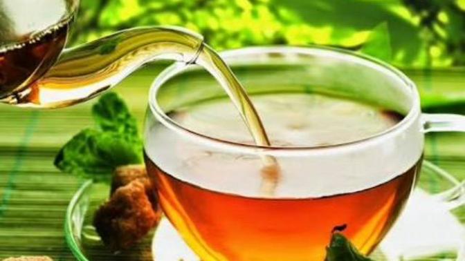 Bitki Çayı Deyip Geçmeyin! Gününüze Sağlık Katabilirsiniz