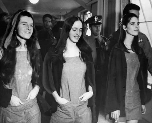 Tarihe Damgasını Vurmuş Bir Seri Katil Daha: Charles Manson