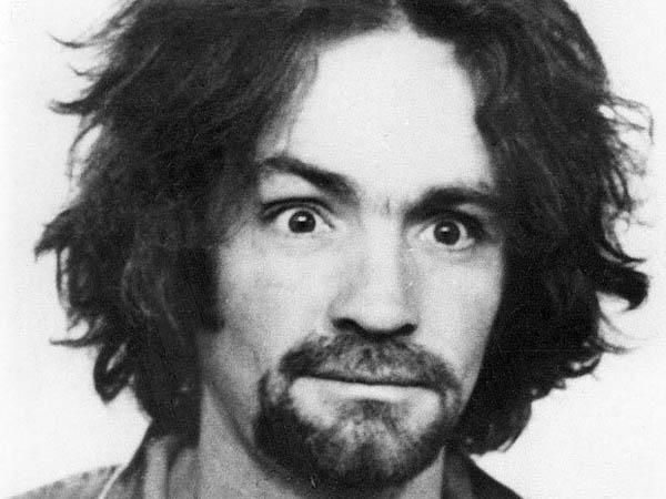 Tarihe Damgasını Vurmuş Bir Seri Katil Daha: Charles Manson