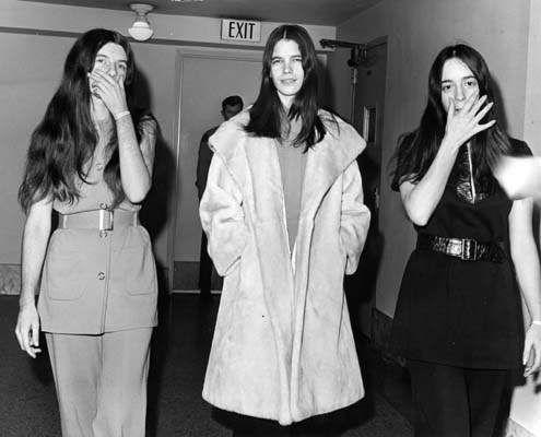 Tarihe Damgasını Vurmuş Bir Seri Katil Daha: Charles Manson