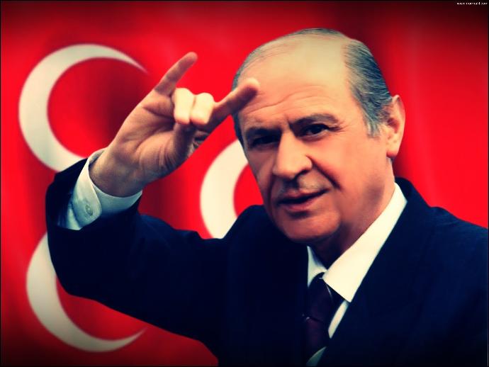 MHP'de Başkanlık Çatlağı