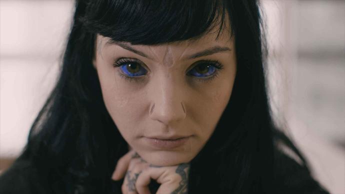 O Başka Bir Dünyadan Gelmiş Gibi: Grace Neutral!