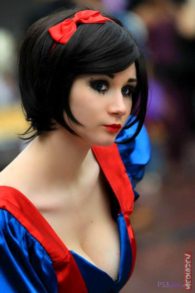 Gözünüzün Pasını Silecek Tanıdık Cosplay Karakterleri
