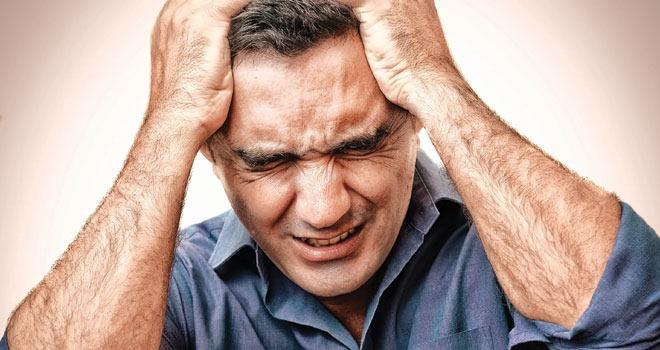 Regl Olan Kadına Karşı Anlayışlı Olun; Ama Hemiplejik Migreni Olan Erkeğe Daha Çok Anlayışlı Olun !