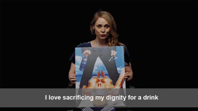 Kadınlar Reklam Ürünüdürler (!)