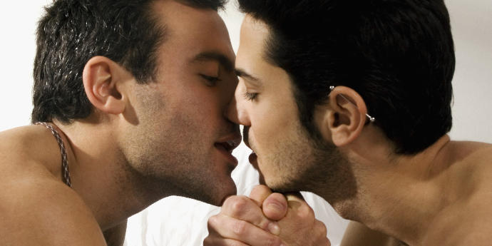 Gay Bir Erkeğe Aşk İtirafının Sonu (Evreler Halinde)