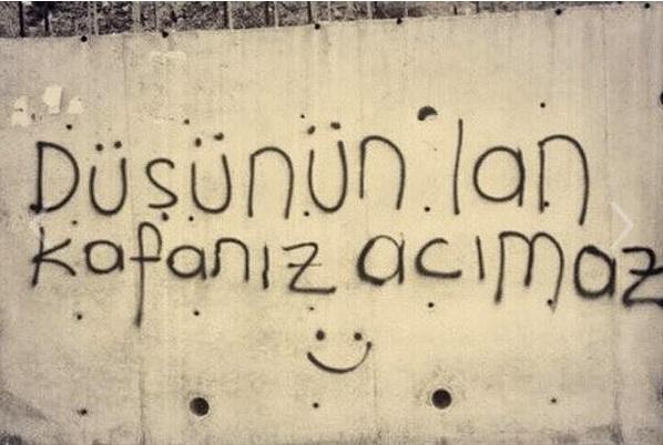 Mizahta Çığır Açan Duvar Yazıları