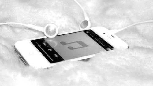 Sadece iOS İşletim Sistemli Telefon Kullananların Anlayacağı 5 Durum!