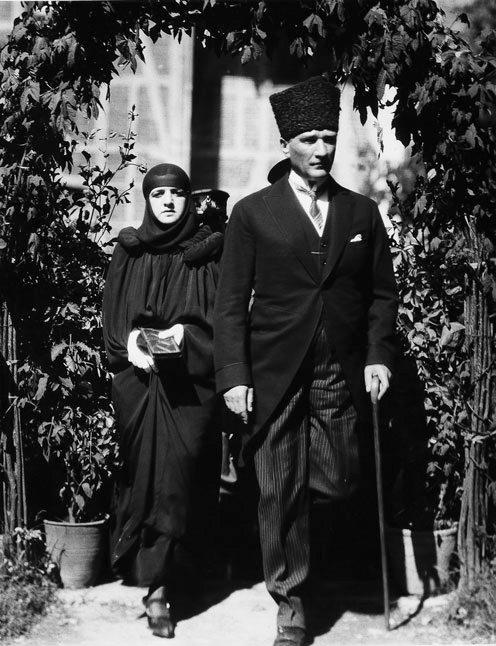 Cumhuriyetimizin 93. Yılı! Cumhuriyetimizin Kurucusu Mustafa Kemal Atatürk'ün Cumhuriyet İle İlgili 10 Sözü