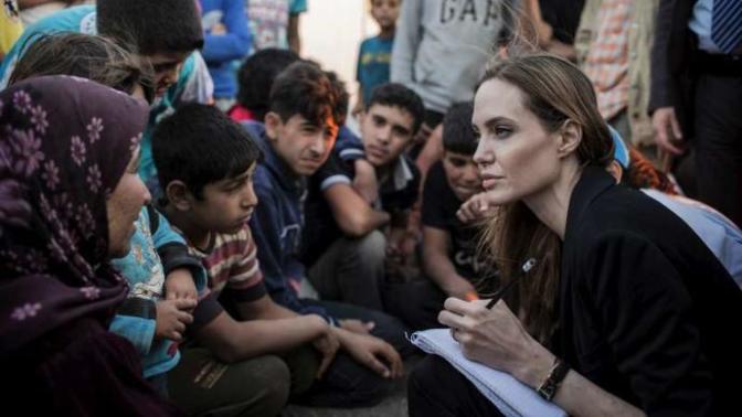 Hollywood'ın Ünlü Yıldızları ABD' yi Yönetseydi Kim Ne Bakanı Olurdu?
