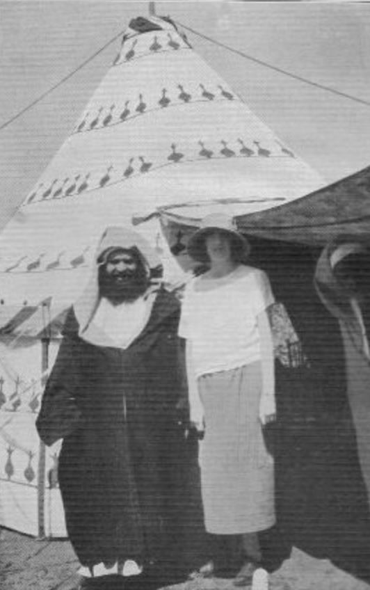 Çöl Kraliçesi Lowthian Gertrude Bell