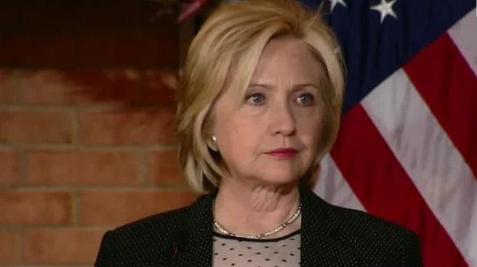 Ve Hillary Clinton Kaybedenler Kulübünde