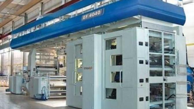 Her Telden Fabrika İnsanları