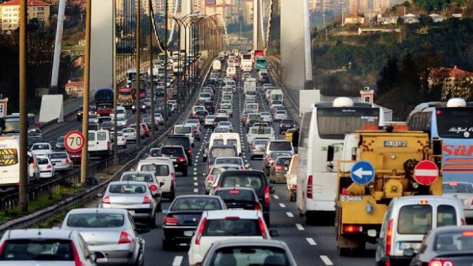 İstanbul'da Trafiğin Çaresi: Motosikletler