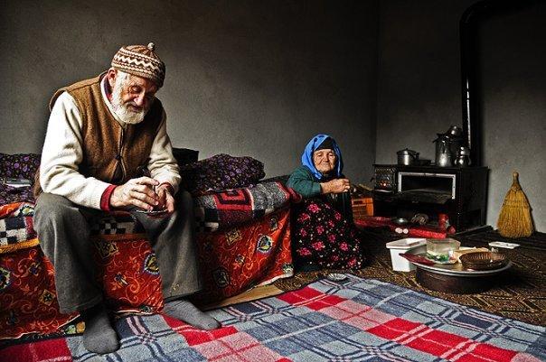 Bir Gün Biz de Yaşlanacağız