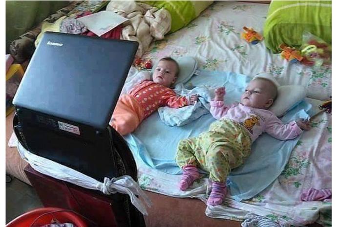 Bebek Babaya Emanet Edilirse Ne mi Olur? Gör Bak Ne Oluyormuş!
