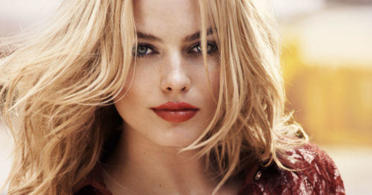 Kadınlık Tanımının Somutlaşmış Hali; Margot Robbie KizlarSoruyor