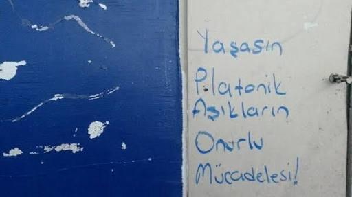 Sence sever miydin beni kaygısızca?