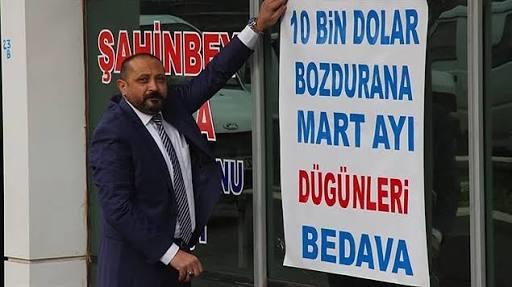 Dolar Bozdurana +1 Bedava! Dolar Bozdurması İçin Halkı Teşvik Eden Esnaflardan Müthiş Teklifler!