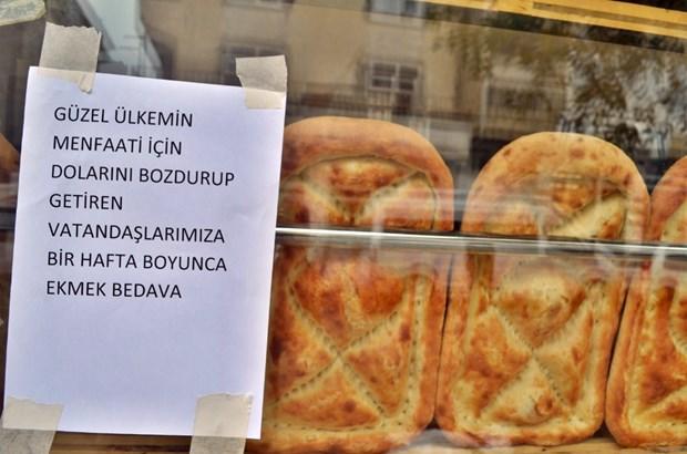 Dolar Bozdurana +1 Bedava! Dolar Bozdurması İçin Halkı Teşvik Eden Esnaflardan Müthiş Teklifler!