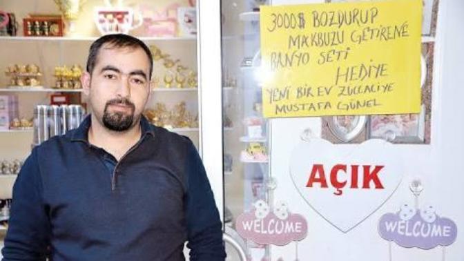 Dolar Bozdurana +1 Bedava! Dolar Bozdurması İçin Halkı Teşvik Eden Esnaflardan Müthiş Teklifler!