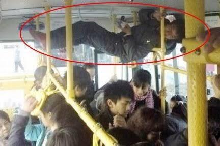 Toplu Taşımada Yaşanan Zorluklar