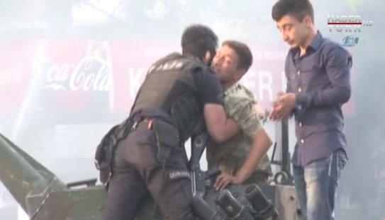 Fedakarlık Deyince Akla Polislerimiz Gelmeli!