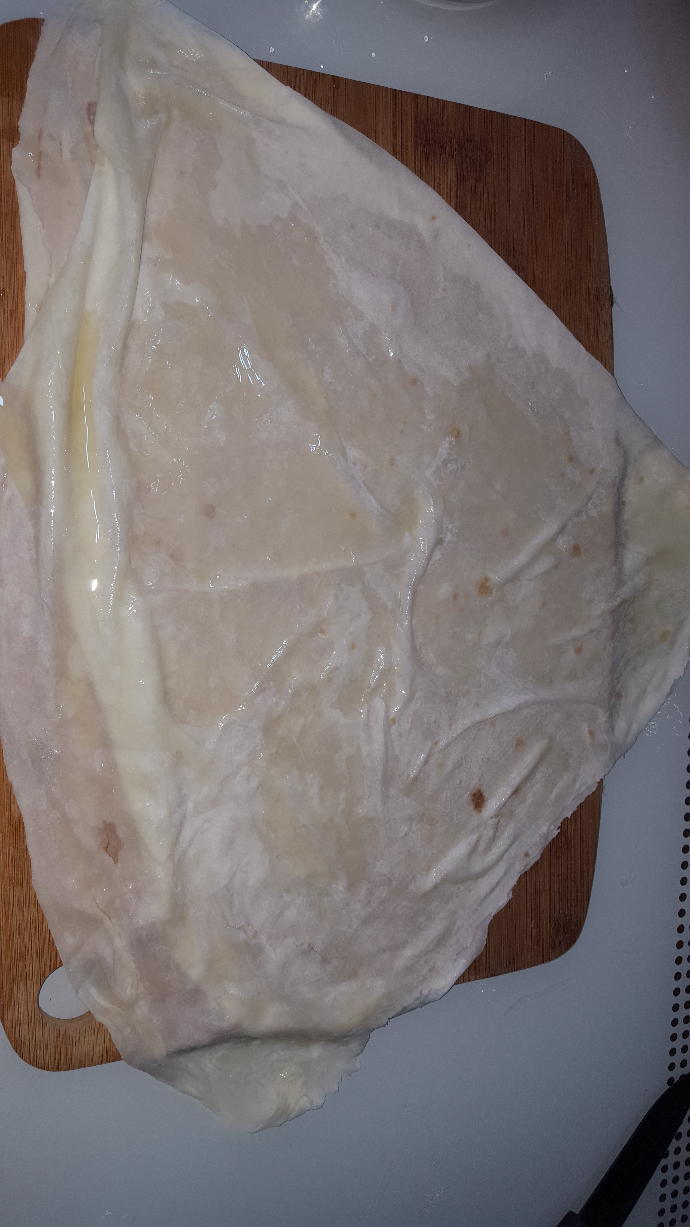 Ispanaklı ve Peynirli Pofuduk Börekler