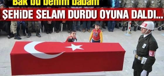 Şehit mi Düştü Asker, Cennet Koktu Her Yer