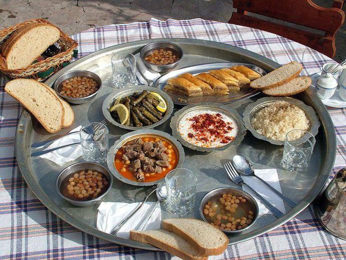 Romantik Bir Buluşma İçin Farklı Alternatifler