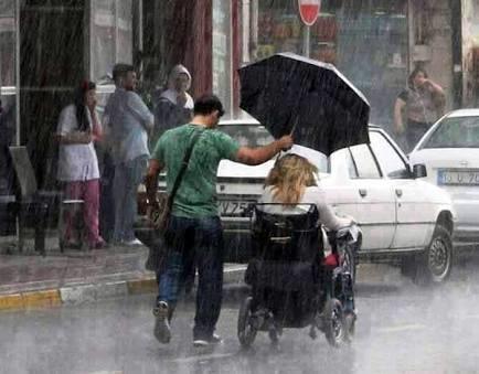 İnsan Neden Bu Kadar Mutsuz ve Nasıl Daha Mutlu Olabilir?