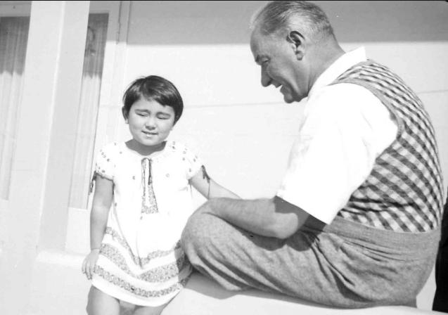 Aşk Bazen 7 Harftir