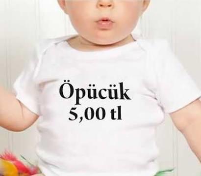 Onlar Henüz Konuşamıyor Ama Kıyafetleri Konuşuyor!