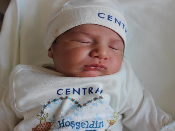 Hiç Sevilmemiş Bir Gencin Evlilik Hayalleri