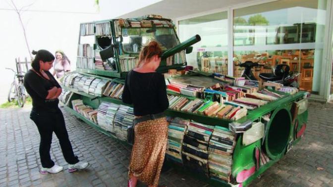 Bir Kamusal Mekan Olan Kütüphanelerin Dünya Üzerinden Yansımaları