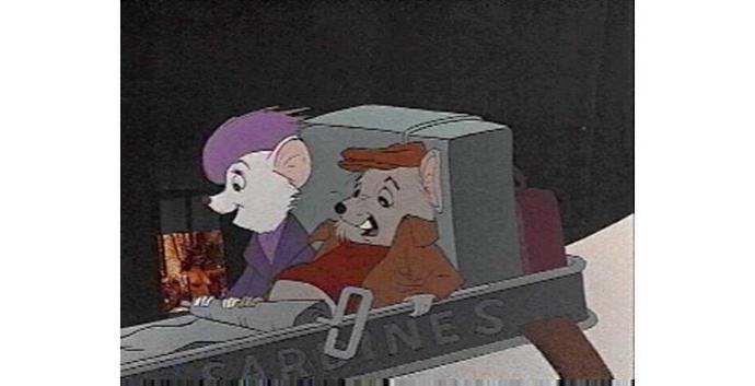 Çocuklar Farkında Olmadan Yetişkin Filmi İzliyorlar